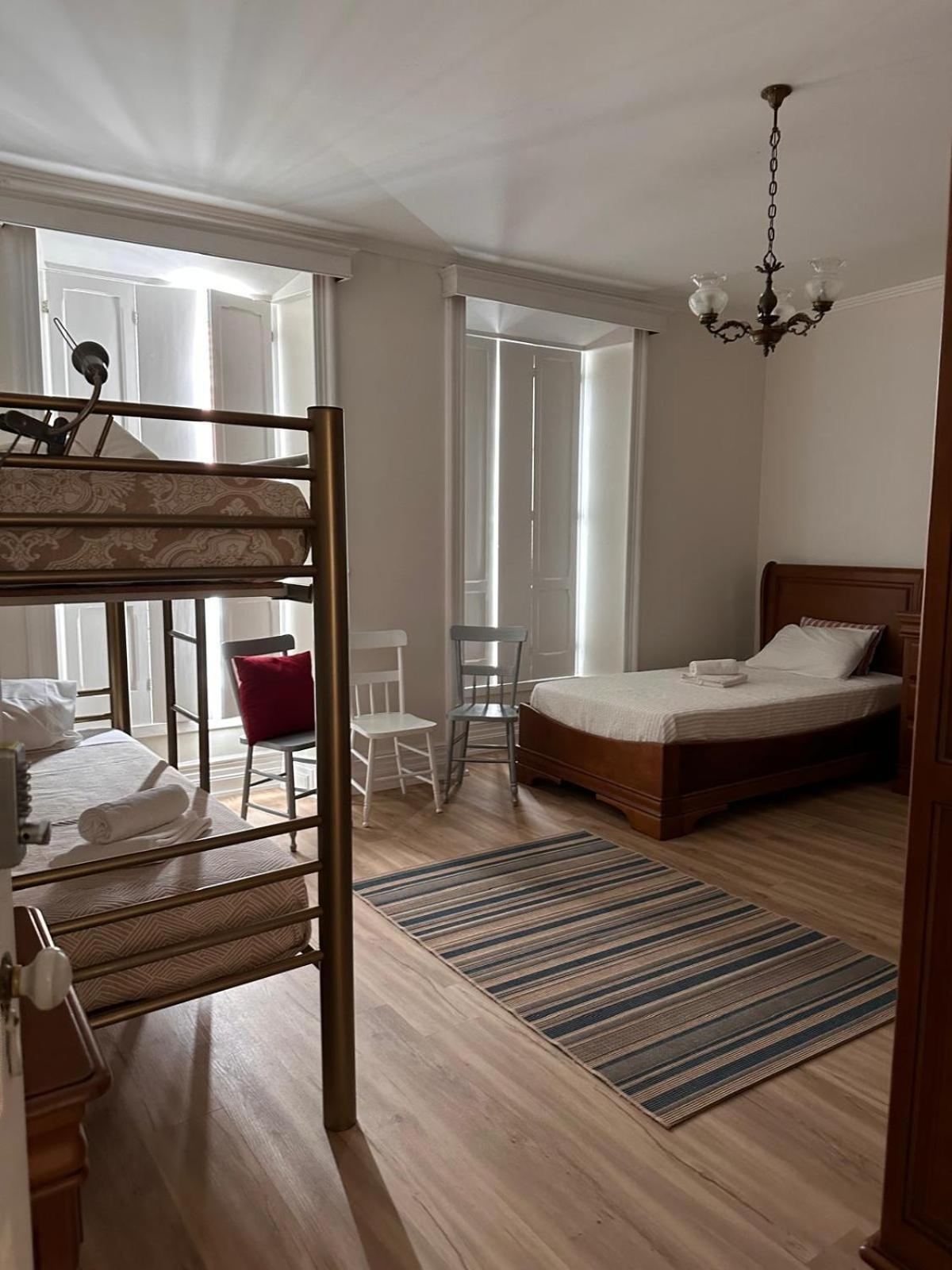 Azor International Hostel Ponta Delgada Eksteriør bilde